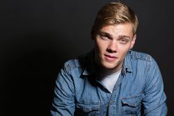 Фото №2 Леви Миден