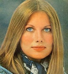 Фото №2 Мод Эдамс