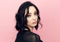 Фото №2 Эмма Дюмон