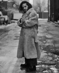 Фото №2 Эли Расселл Линэц