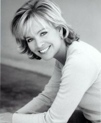 Фото №1 Элли Корнелл