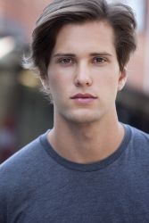 Фото №2 Джеймс Годфри