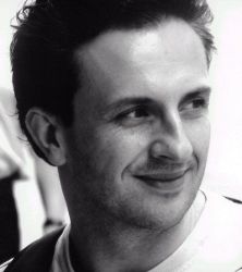 Фото №1 Митчелл Бутел