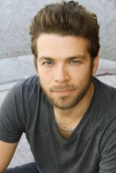 Фото №1 Хуан Ридингер