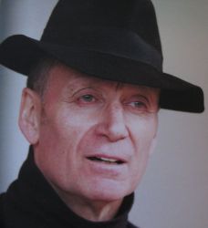 Фото №1 Майкл Фист