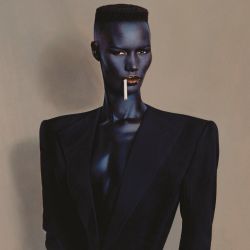 Фото №2 Грейс Джонс