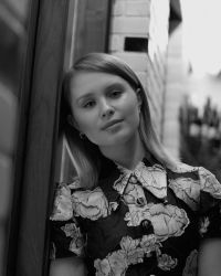 Фото №2 Eliza Scanlen