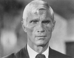 Фото №1 Гордон Митчелл