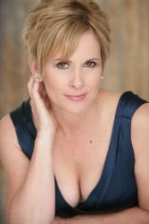 Фото №2 Энн Мари Ховард