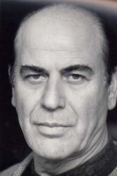 Фото №1 Аарон Ипале