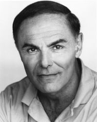 Фото №2 Джон Сэксон