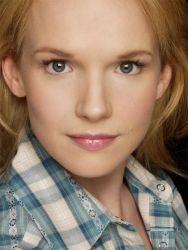 Фото №2 Марианн Фарли