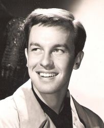 Фото №1 Джон Долл