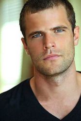 Фото №2 Дэвид Казинс