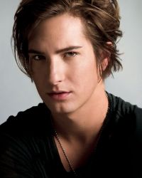 Фото №1 Эндрю Джеймс Аллен