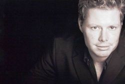 Фото №1 Дэвид Ричмонд-Пек