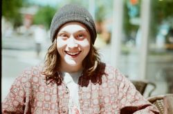 Фото №1 Макс Рекордс