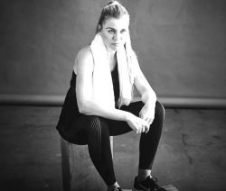 Фото №1 Милле Динесен