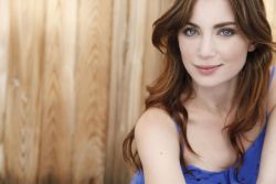 Фото №1 Кэрри Финкли