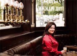 Фото №1 Рут Джонс