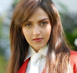 Фото №2 Эша Деол