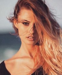 Фото №1 Свева Альвити