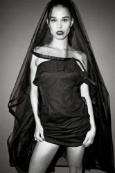 Фото №1 Шэнна Коллинз