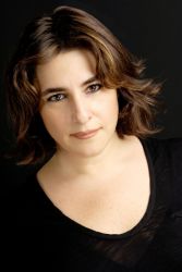 Фото №2 Эсра Дерманджиоглу