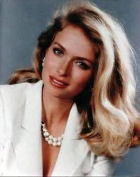 Фото №1 Донна Диксон