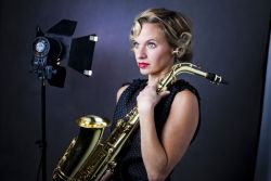 Фото №2 Кристиана Дольманн