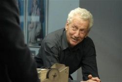 Фото №1 Мони Мошонов