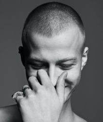 Фото №1 Густав Дюэкьер Гис