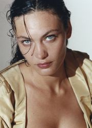 Фото №1 Аоми Муйок