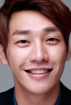 Ким Ён-гван