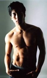 Фото №2 Ким Джун-сон