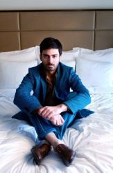 Фото №1 Фавад Кхан