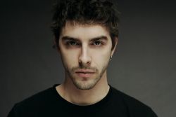 Фото №2 Микеле Риондино