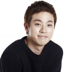 Фото №1 Пак Чон-мин