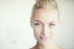 Фото №1 Рэйчел Скарстен