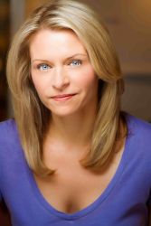 Фото №1 Энн Мари ДеЛуис