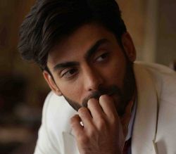 Фото №2 Фавад Кхан