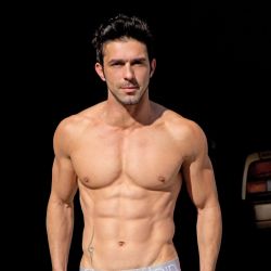 Фото №1 Янив Мойал