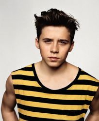 Фото №2 Бруклин Бекхэм