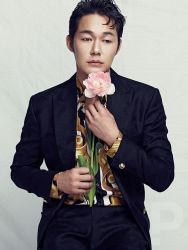 Фото №1 Пак Сон-ун