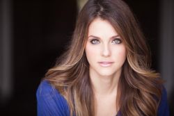 Фото №1 Ребека Граф