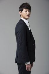 Фото №2 Юн Джон-иль