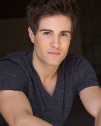 Фото №2 Пол Вандерворт