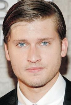 Том Уэстон-Джонс