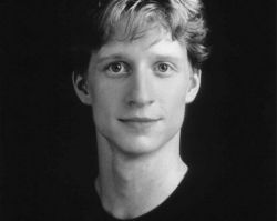 Фото №2 Итэн Стифел