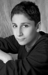 Фото №2 Дэниэл Тэй